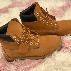 Timberland wheat 6”